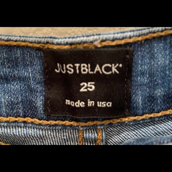 Ripped Denim Shorts - Picture 3 of 3